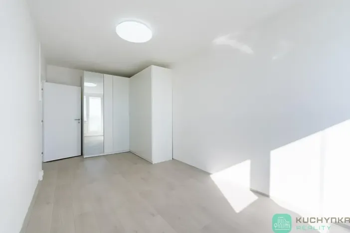 Prodej bytu 2+1, Osek, Hrdlovská, 53 m2