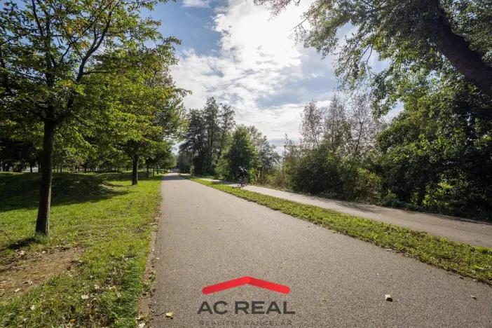 Prodej bytu 1+kk, Brno, Košuličova, 31 m2