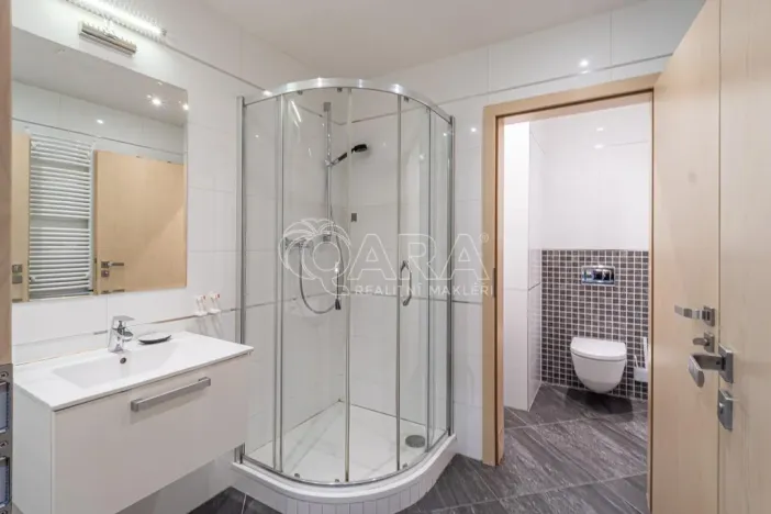 Pronájem bytu 1+kk, Praha - Žižkov, Olšanská, 37 m2