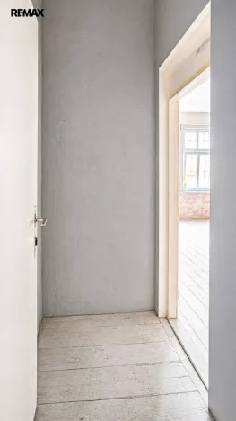Prodej bytu 2+kk, Karlovy Vary, Bulharská, 44 m2