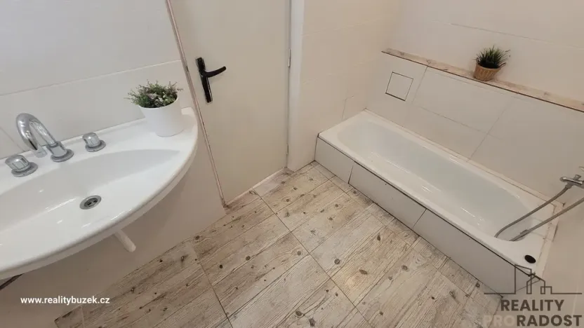 Prodej rodinného domu, Cholina, 110 m2