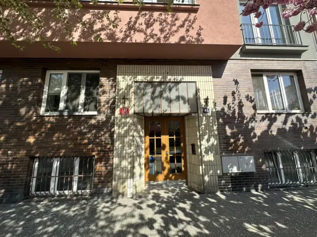 Pronájem bytu 2+kk, Praha - Vršovice, Vršovická, 57 m2