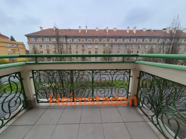 Pronájem bytu 1+kk, Havířov - Město, Hlavní třída, 20 m2