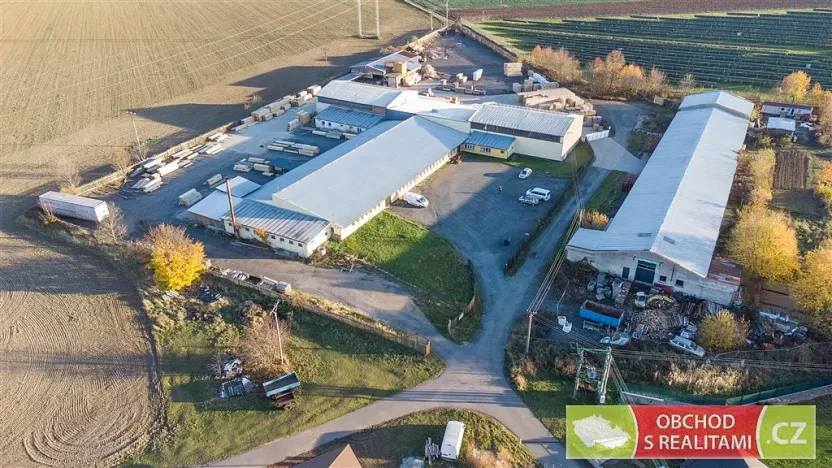 Pronájem komerční, Morašice, 350 m2