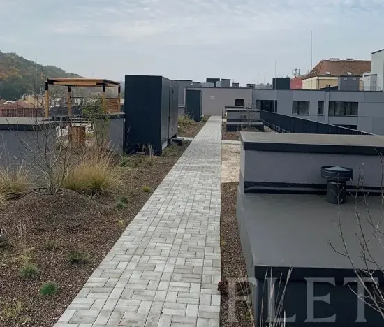 Pronájem bytu 1+kk, Praha - Smíchov, Grafická, 30 m2