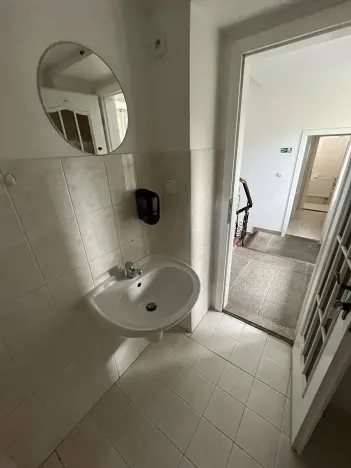 Pronájem komerční nemovitosti, Liberec, Karoliny Světlé, 305 m2