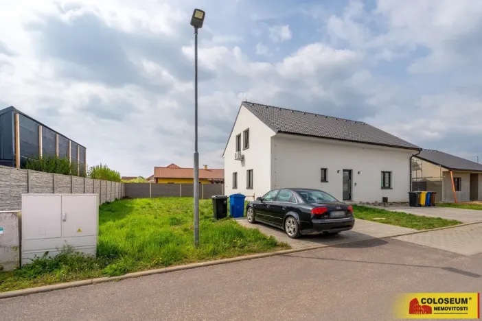 Prodej bytu 3+kk, Hrádek, 107 m2