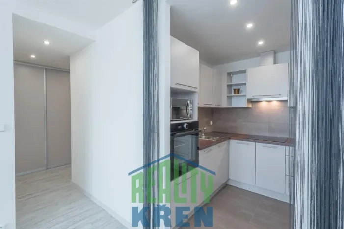 Pronájem bytu 2+kk, Praha - Stodůlky, Běhounkova, 43 m2