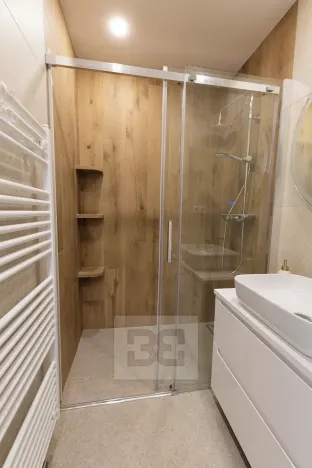 Pronájem bytu 2+kk, Praha - Dejvice, náměstí Bořislavka, 39 m2