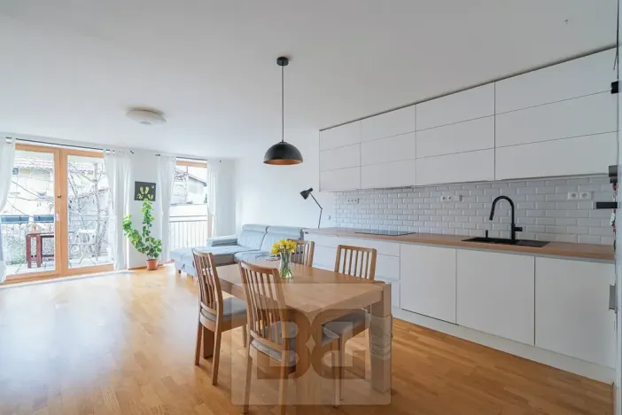 Prodej bytu 3+kk, Praha - Kobylisy, Pod hliništěm, 70 m2