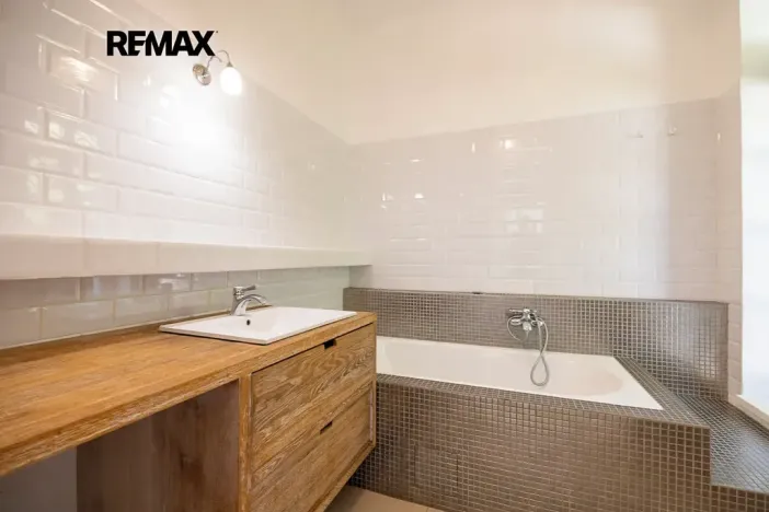 Prodej bytu 4+kk, Vráž, Nad Loděnicí, 104 m2