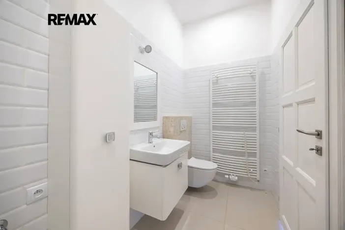 Prodej bytu 1+kk, Vráž, Nad Loděnicí, 28 m2