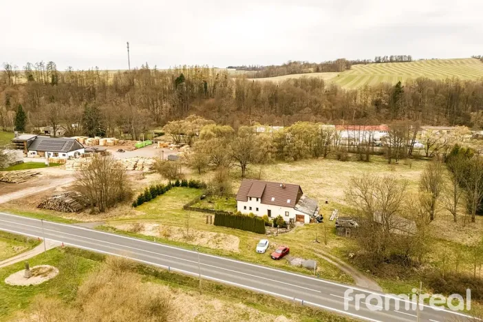 Prodej chalupy, Lomnice - Tylov, 180 m2