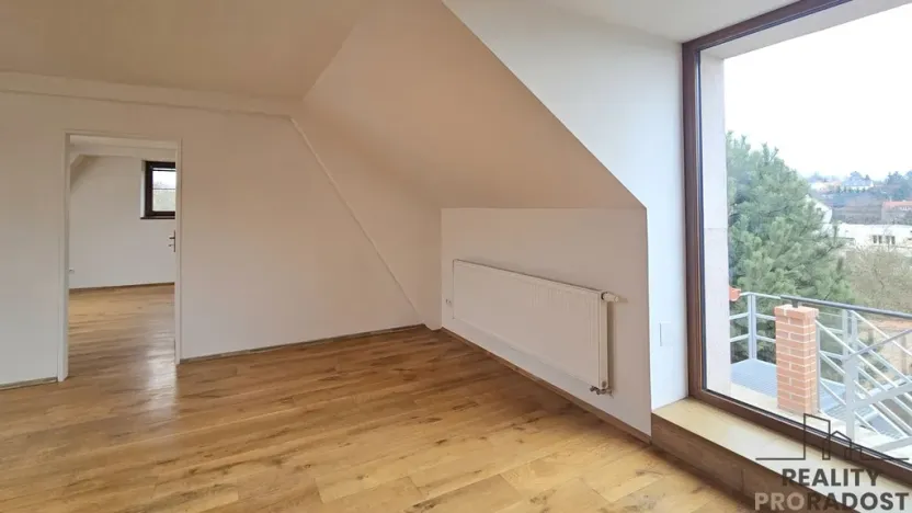 Pronájem bytu 2+1, Třebotov, Hlavní, 100 m2