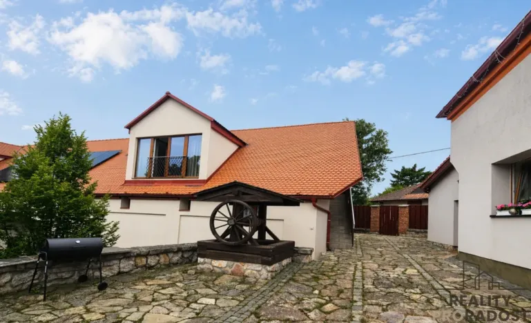 Pronájem bytu 2+1, Třebotov, Hlavní, 100 m2