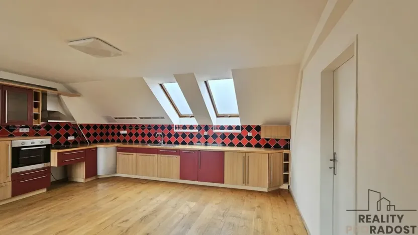 Pronájem bytu 2+1, Třebotov, Hlavní, 80 m2