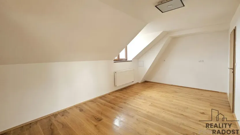 Pronájem bytu 2+1, Třebotov, Hlavní, 80 m2