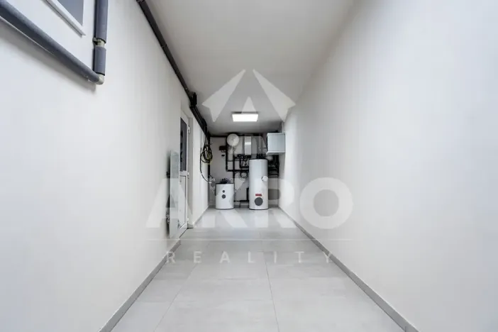 Prodej bytu 4+kk, Praha - Klánovice, Holekova, 158 m2