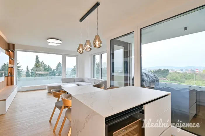 Pronájem bytu 3+kk, Brno, třída Generála Píky, 91 m2