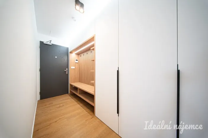 Pronájem bytu 3+kk, Brno, třída Generála Píky, 91 m2