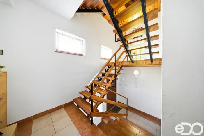 Prodej vícegeneračního domu, Liberec, Krajová, 300 m2