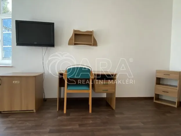 Pronájem apartmánu, Nový Jičín, K. Schwarze, 27 m2