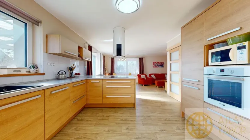 Prodej rodinného domu, Opařany, 169 m2