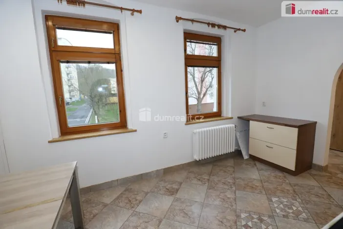 Pronájem bytu 3+1, Karlovy Vary - Drahovice, Stará Kysibelská, 94 m2