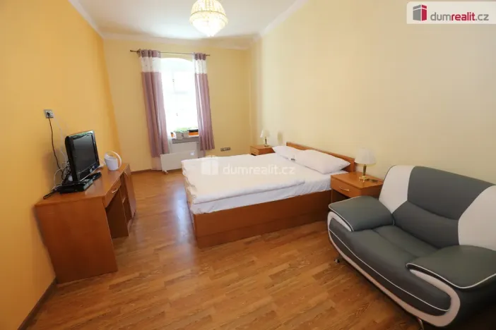 Pronájem bytu 3+kk, Karlovy Vary, Mariánskolázeňská, 72 m2