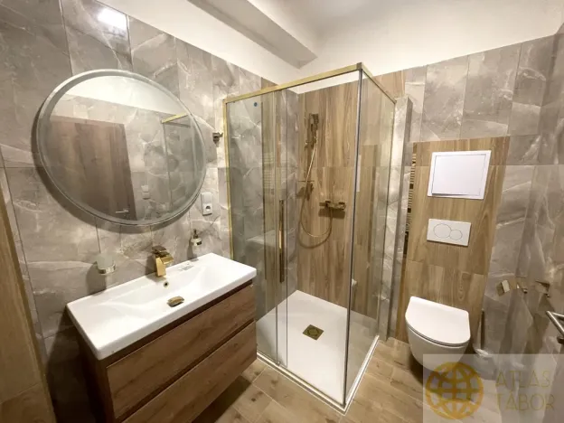 Prodej bytu 2+kk, Tábor, Kpt. Jaroše, 62 m2