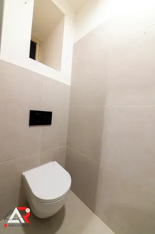 Prodej komerční nemovitosti, Brno, Jiráskova, 233 m2