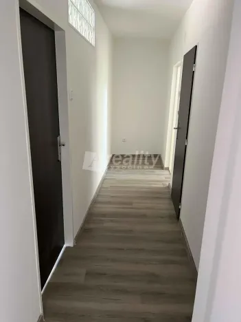 Pronájem bytu 2+1, Telč - Telč-Staré Město, 9. května, 50 m2