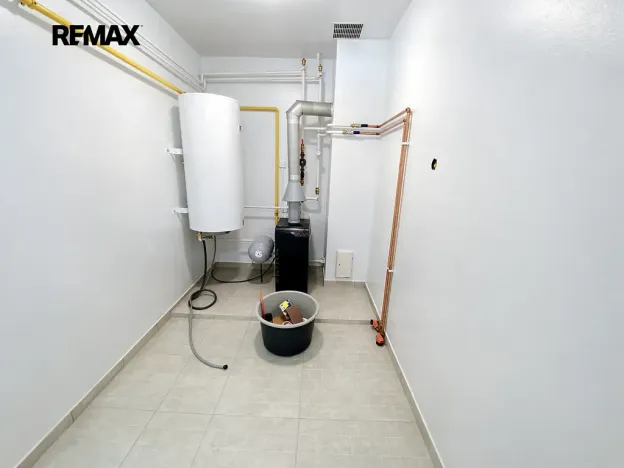 Pronájem kanceláře, Slavkov u Brna, 82 m2