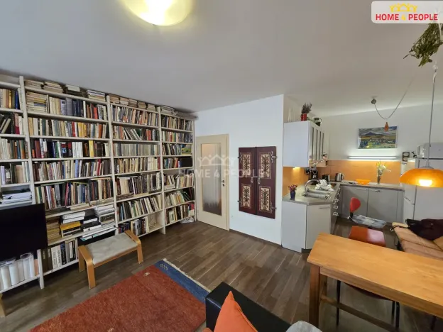 Prodej bytu 2+kk, Praha - Háje, Jurkovičova, 65 m2