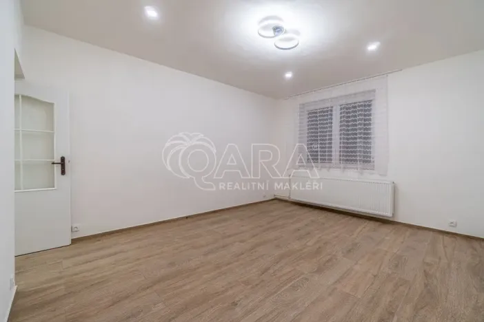 Pronájem bytu 1+kk, Kralupy nad Vltavou, Vrchlického, 31 m2