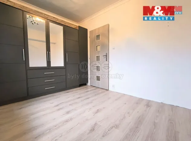 Pronájem bytu 1+1, Kladno - Kročehlavy, U výtopny, 28 m2
