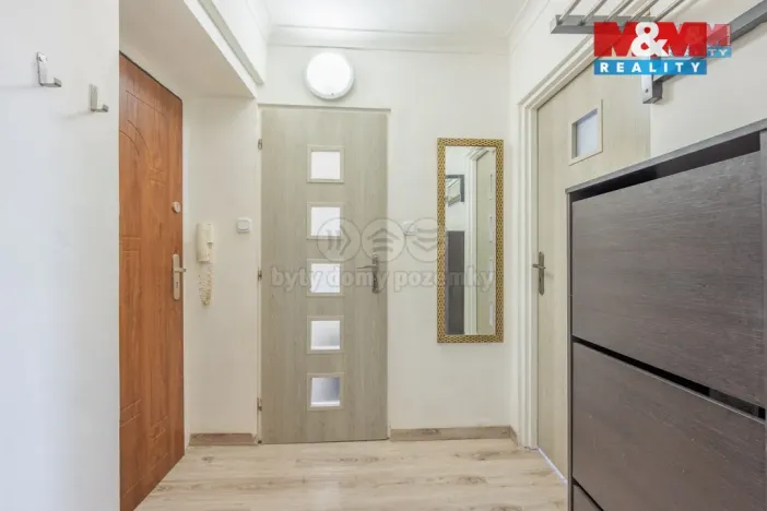 Pronájem bytu 1+1, Kladno - Kročehlavy, U výtopny, 28 m2