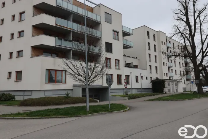 Pronájem bytu 2+kk, České Budějovice, U Lučního jezu, 50 m2
