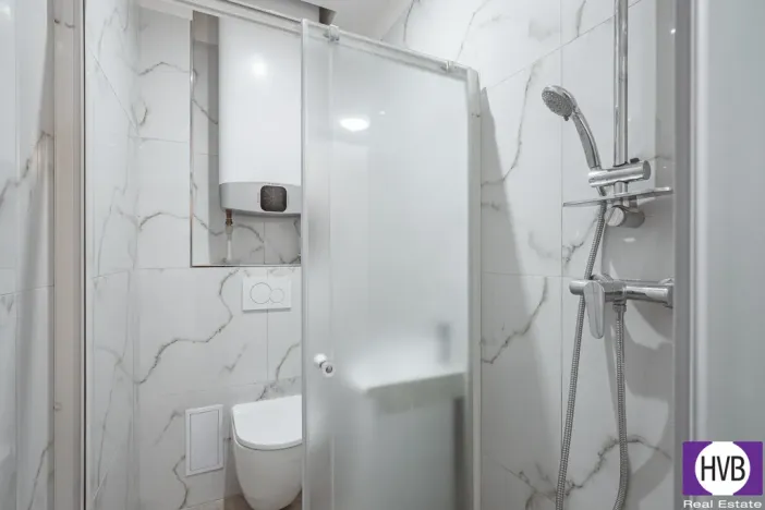 Pronájem bytu 1+kk, Praha, Zbuzanská, 16 m2