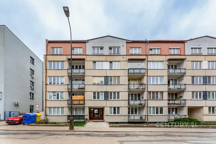 Prodej bytu 2+1, Benešov, Dukelská, 62 m2