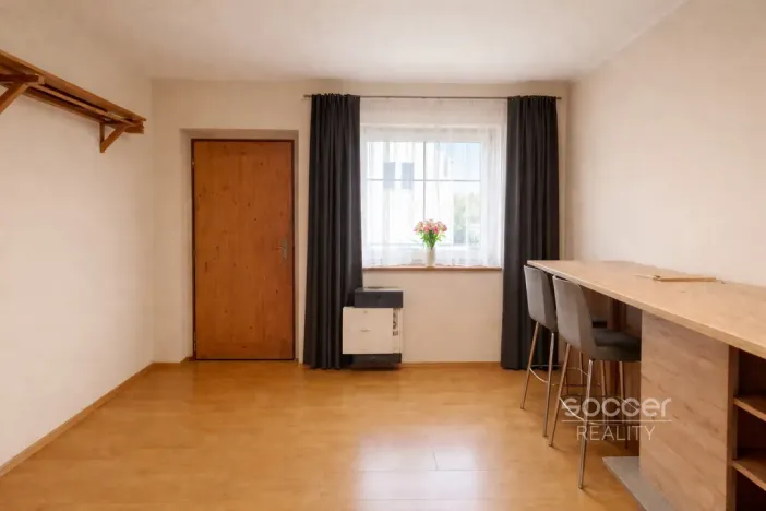 Pronájem bytu 2+kk, Praha - Smíchov, Grafická, 40 m2