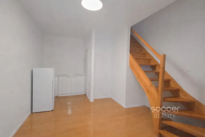 Pronájem bytu 2+kk, Praha - Smíchov, Grafická, 40 m2