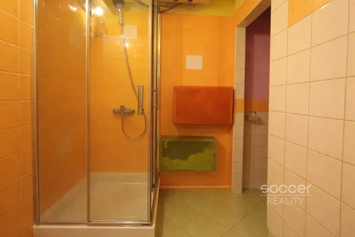 Pronájem bytu 2+kk, Praha - Smíchov, Grafická, 40 m2