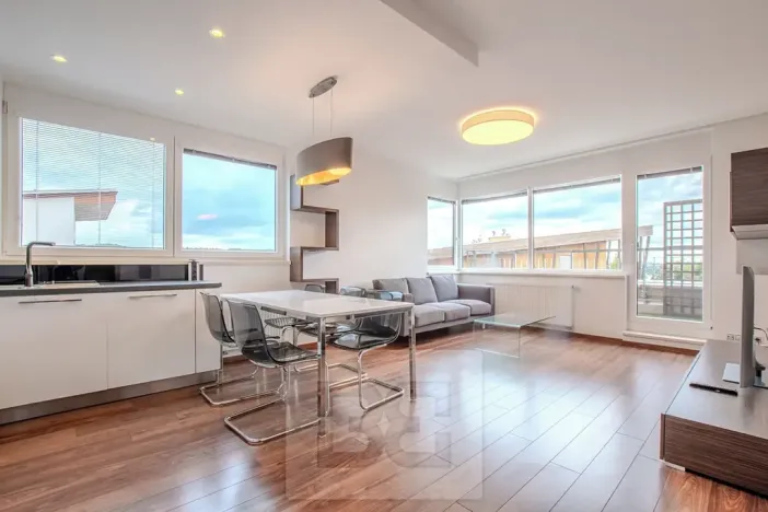 Pronájem bytu 3+kk, Praha - Velká Chuchle, Mrkosova, 70 m2