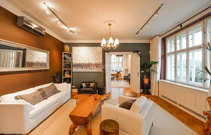 Pronájem bytu 4+1, Praha - Nové Město, Na hrobci, 180 m2