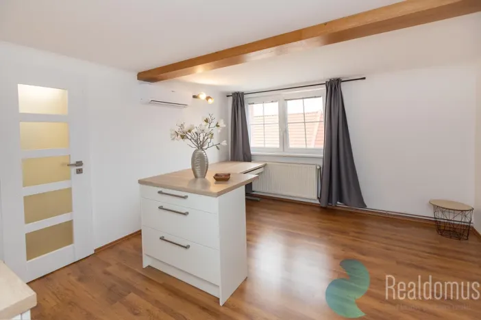 Pronájem bytu 2+kk, Český Brod, Ruská, 40 m2