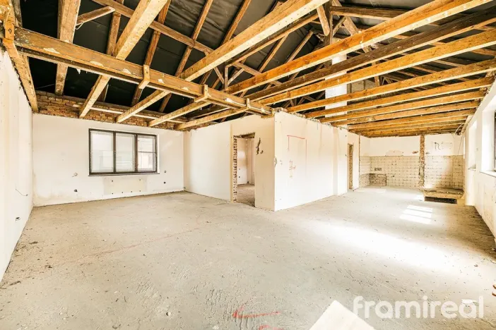 Prodej rodinného domu, Lovčičky, 200 m2