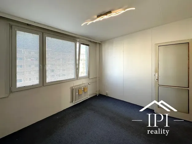 Prodej bytu 3+1, Praha - Podolí, Kaplická, 61 m2