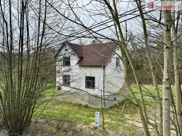 Prodej rodinného domu, Dasnice, 150 m2