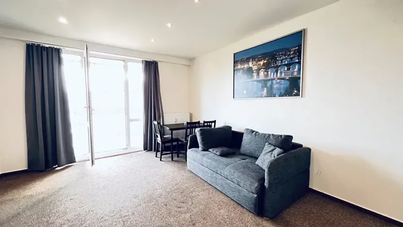 Pronájem bytu 2+1, Praha - Holešovice, 60 m2